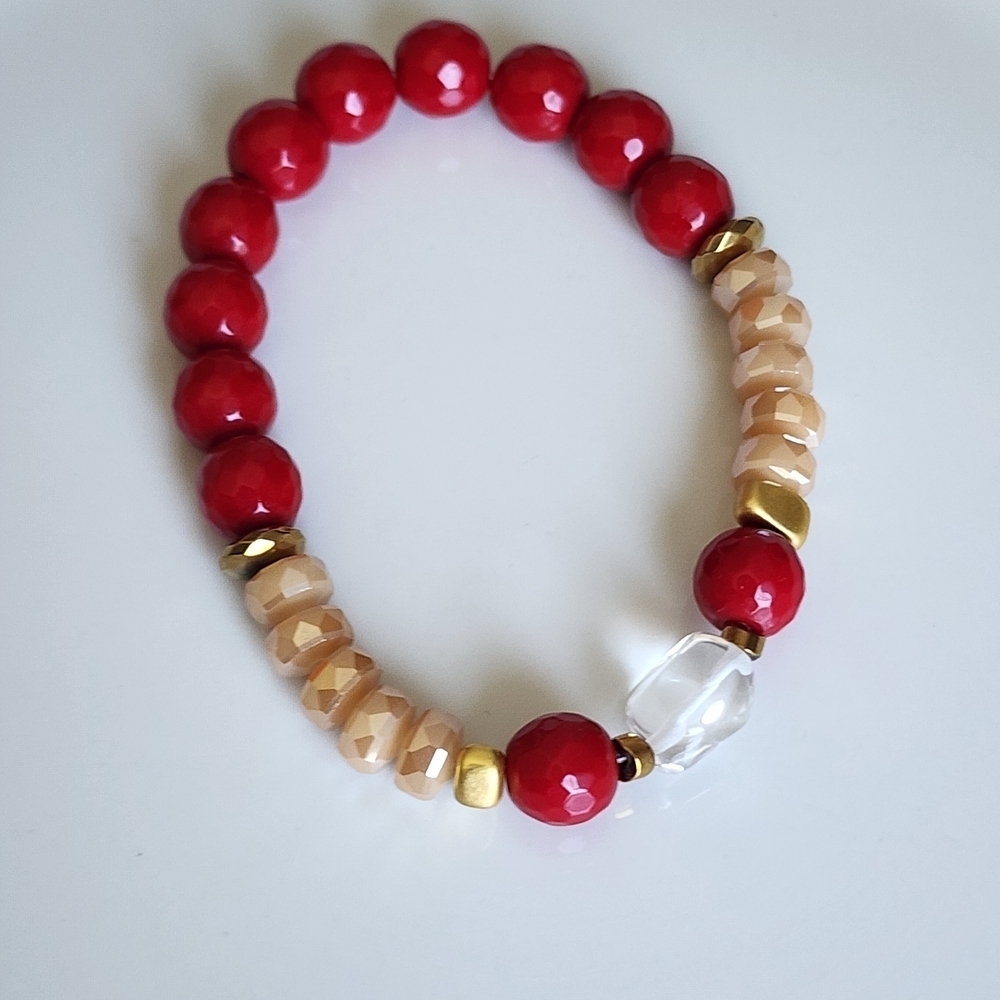 Chic Red and Gold Beaded Bracelet - Picture 4 of 5